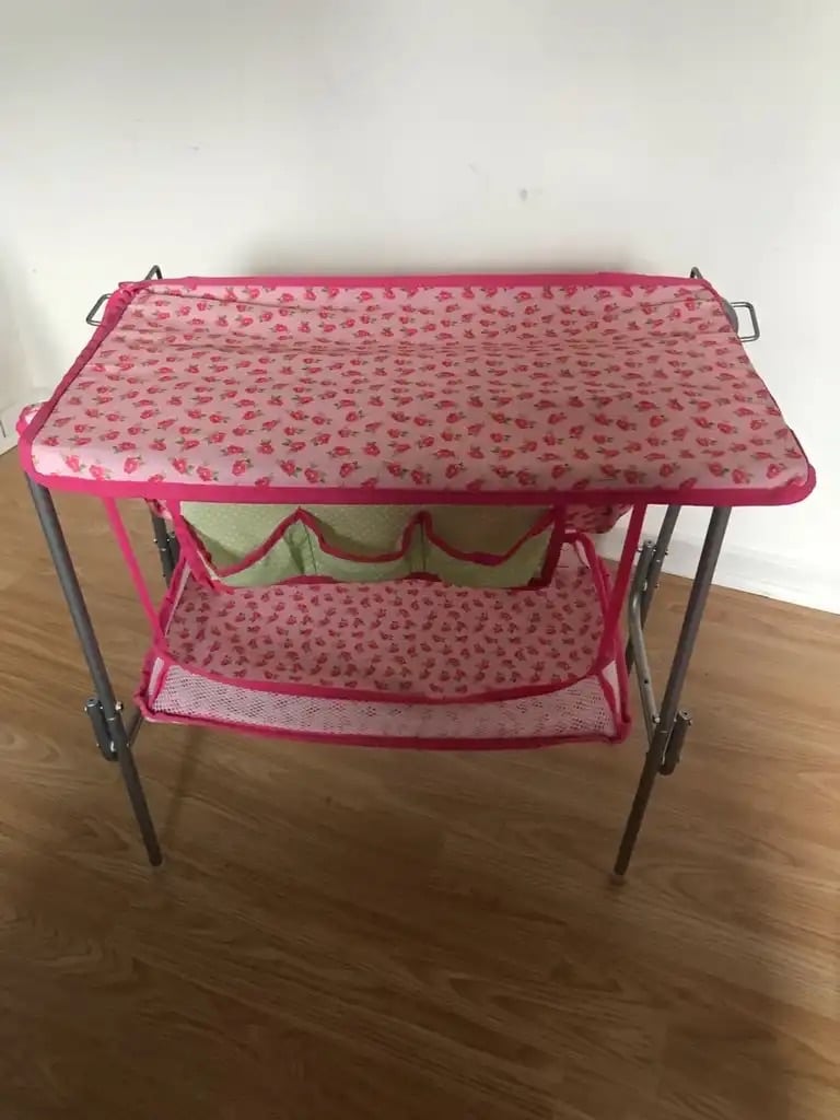 Silver Cross doll changing station and bath