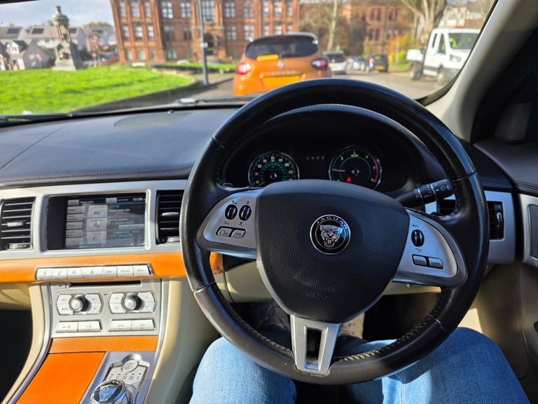 Jaguar XF Automatic Business Edition 