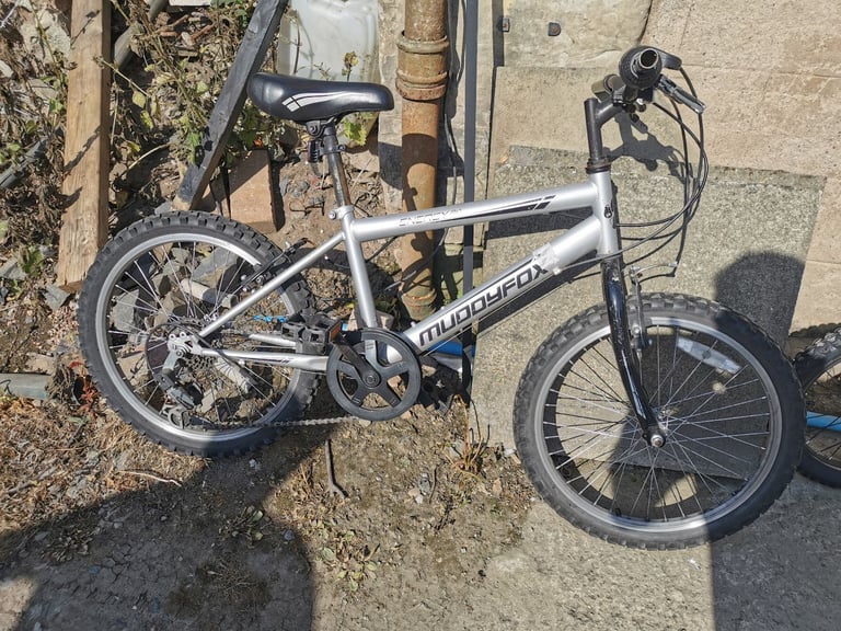 Kids bikes free and adult Bike £60