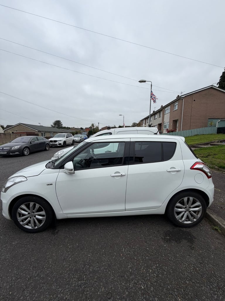Suzuki, SWIFT, Hatchback, 2015, Manual, 1248 (cc), 5 doors
