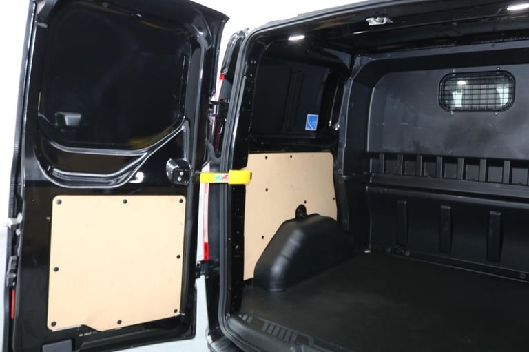 2022 Ford Transit Custom 2.0 EcoBlue 170ps Low Roof D/Cab Limited Van Auto PANEL VAN DIESEL Autom...