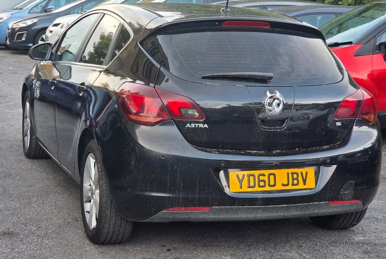 2010 Vauxhall Astra 1.6i 16V SRi 5dr Auto HATCHBACK Petrol Automatic