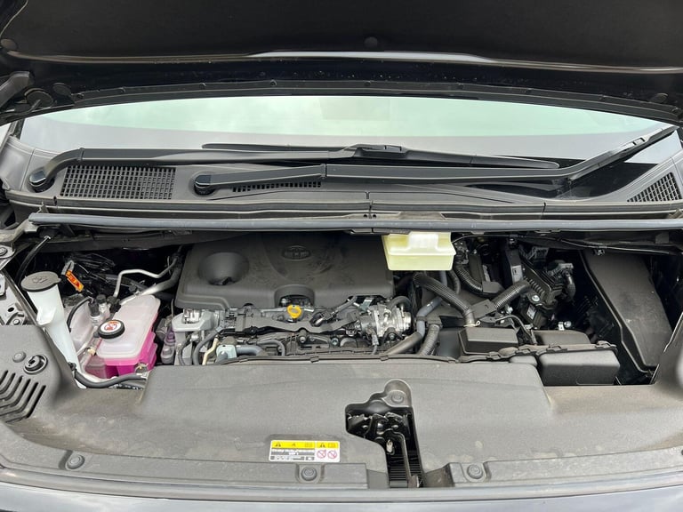  Toyota Alphard 2.5 HYBRID EXECUTIVE LOUNGE SUNROOF Petrol/Electric Hybrid Automatic