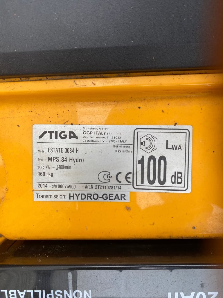 STIGA ESTATE 3084H RIDE ON MOWER FOR SALE.