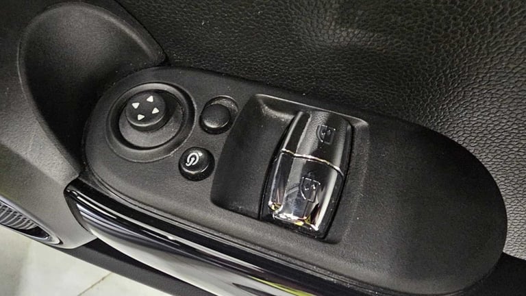 2022 MINI Hatch 1.5 Cooper Exclusive 3dr Auto Hatchback Petrol Automatic