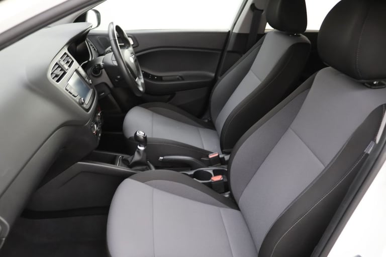 2019 Hyundai i20 1.2 MPi Play 5dr HATCHBACK PETROL Manual