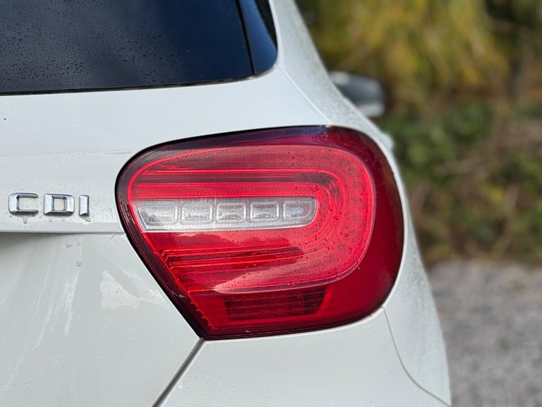 2015 Mercedes-Benz A-Class 1.5 A180 CDI Sport Euro 5 (s/s) 5dr HATCHBACK Diesel Manual