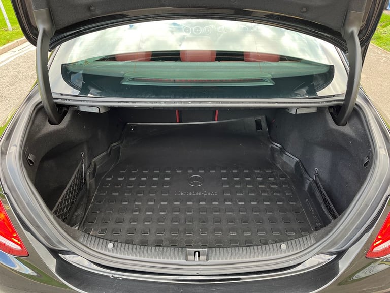  Mercedes Benz C Class Saloon 2.1 C250d Amg Line premium Plus Saloon 4dr Diesel