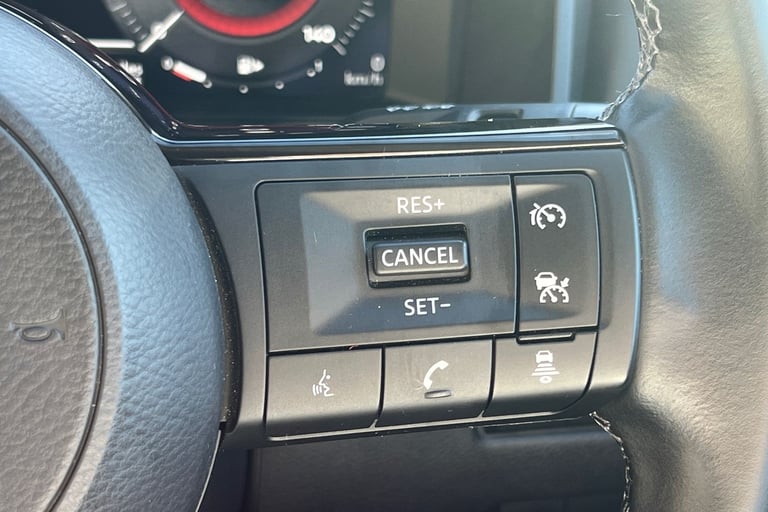 2022 Nissan Qashqai 1.5 E-Power N-Connecta 5dr Auto Hatchback Hybrid Automatic