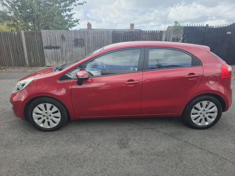 2013 Kia Rio 1.4 CRDi 2 EcoDynamics 5dr HATCHBACK DIESEL Manual