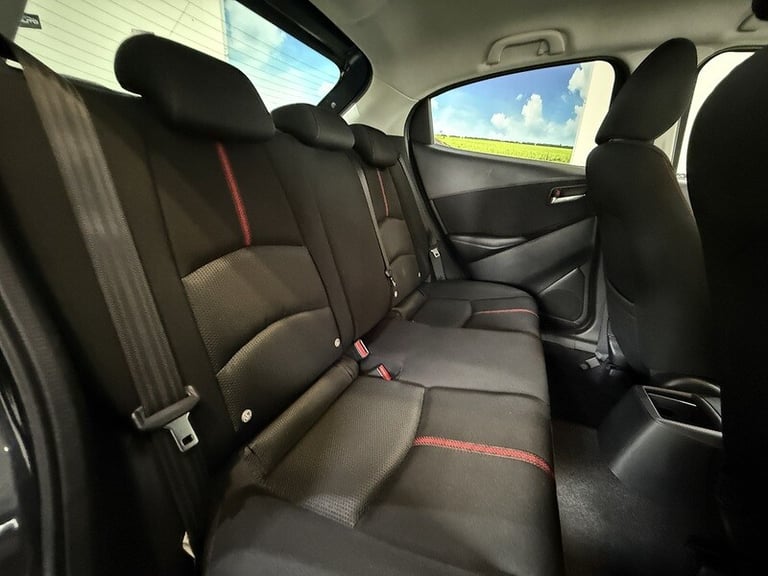 2015 Mazda Mazda2 1.5 Sport Nav 5dr HATCHBACK PETROL Manual