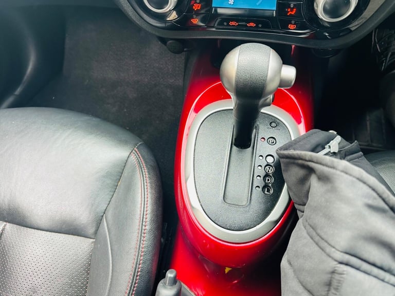 2013 Nissan Juke 1.6 Tekna CVT Euro 5 5dr HATCHBACK Petrol Automatic