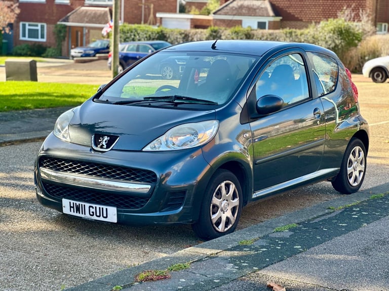 Peugeot, 107, Hatchback, 2011, Manual, 998 (cc), 3 doors