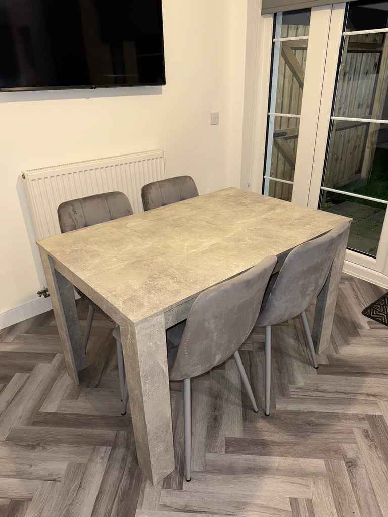Grey dining table & 4 chairs 
