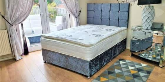 Divan beds with headboard