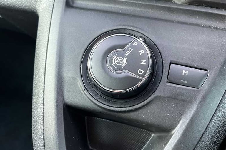 2023 Peugeot Traveller Business VIP 2.0 BlueHDi Diesel Automatic Start/Stop (180ps) MPV Diesel Au...
