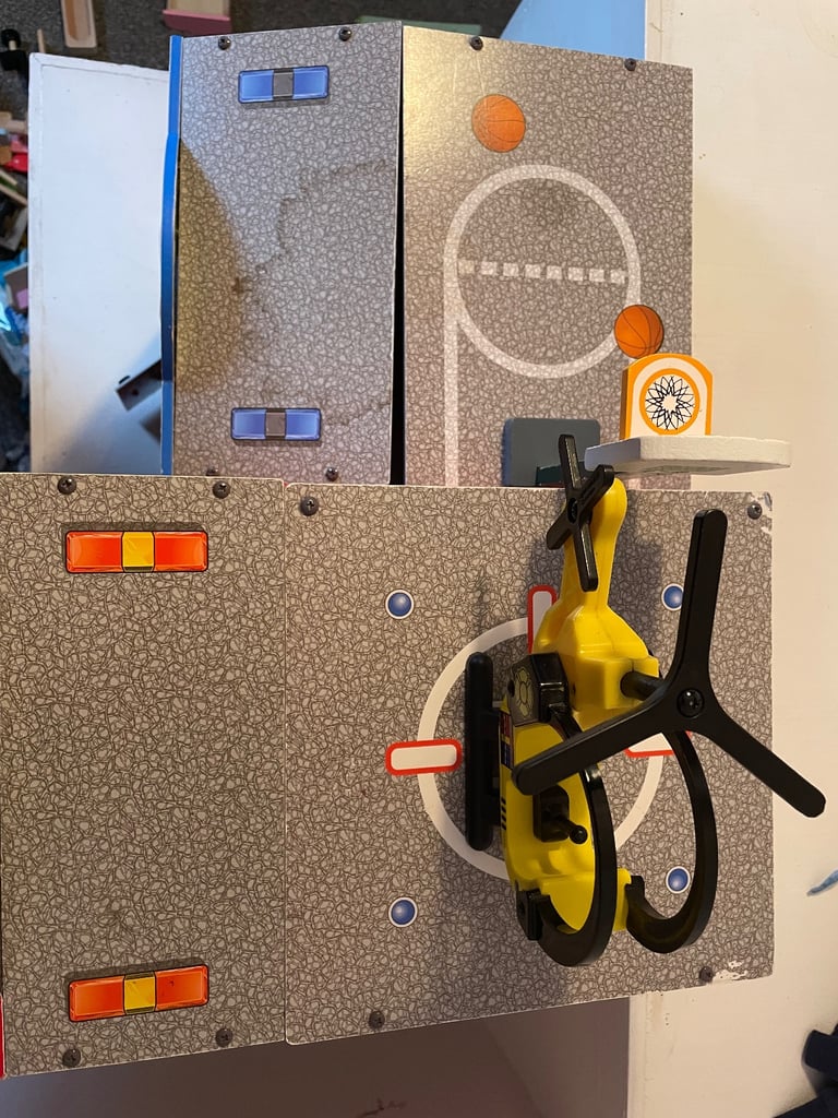 Kidkraft everyday heroes fire station/police station