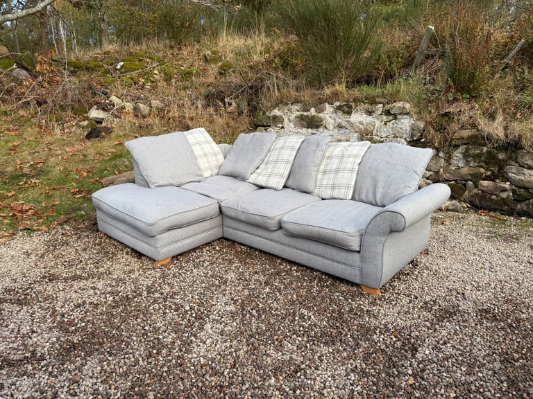 image for Light Grey Corner Sofa (Delivery Available) 
