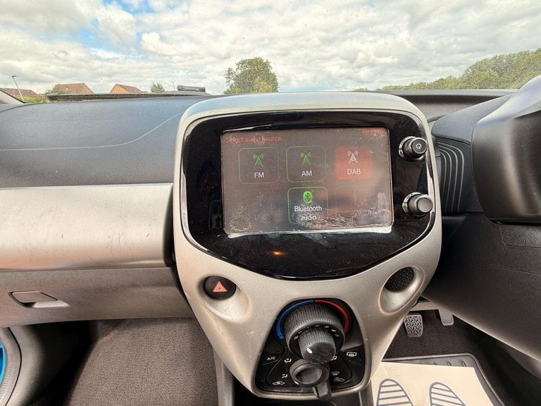 PEUGEOT 108 1.0 Active Top! Euro 6 3dr 2016