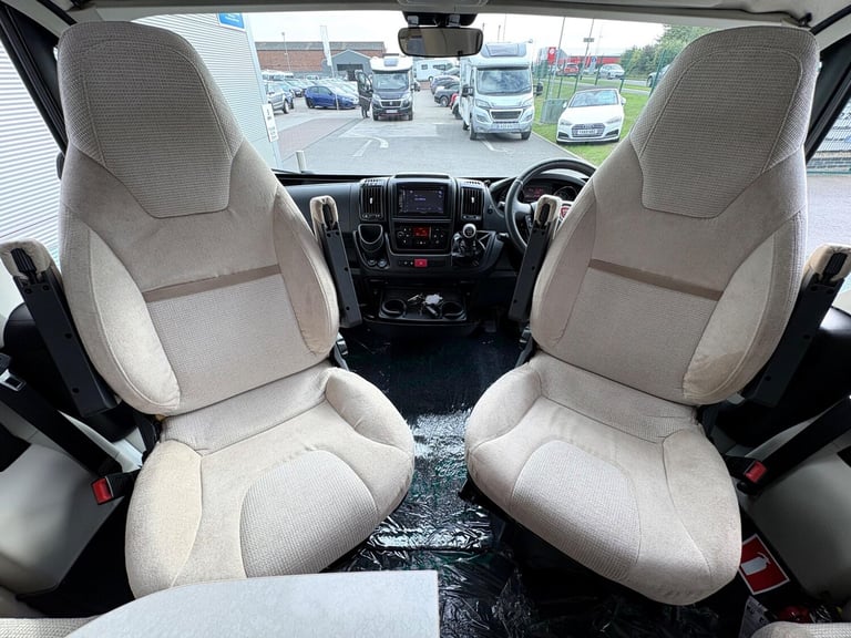 2017 Rapido 604FF DIESEL Manual