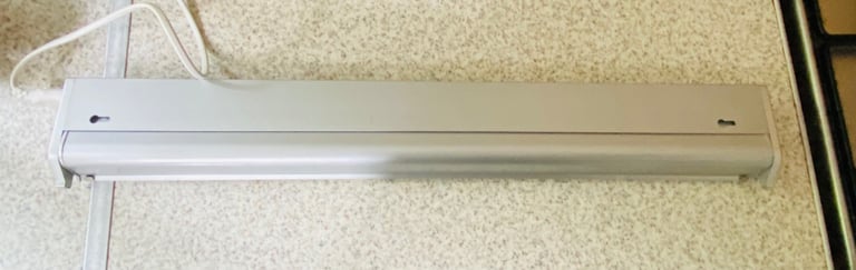 LIVARNO LUX Tilting Energy-Saving Under-Cabinet Light…  IAN 100896..Typ 2592-014L T5 1x13W