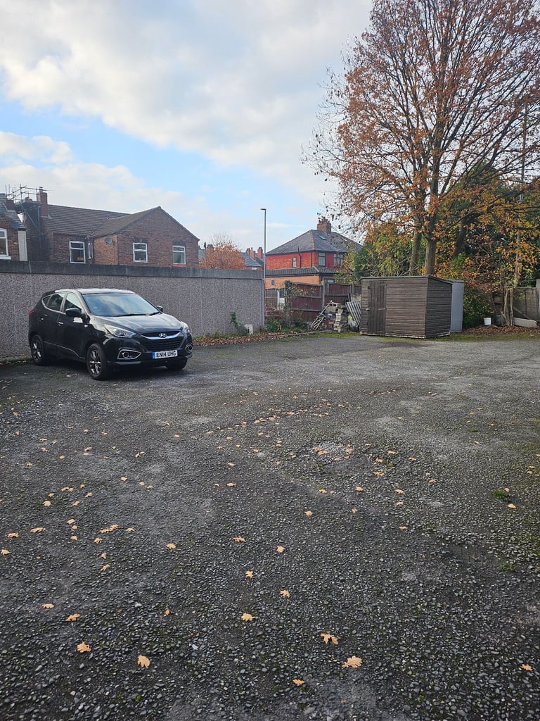 To let refurbished one bedroom flat Littleton Close Warrington