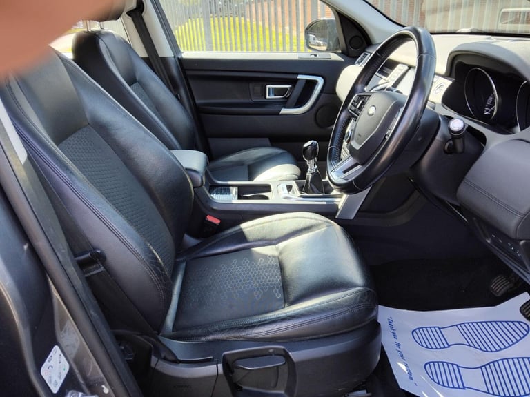 LAND ROVER DISCOVERY SPORT 2.0 TD4 SE Tech Grey Manual Diesel 2015
