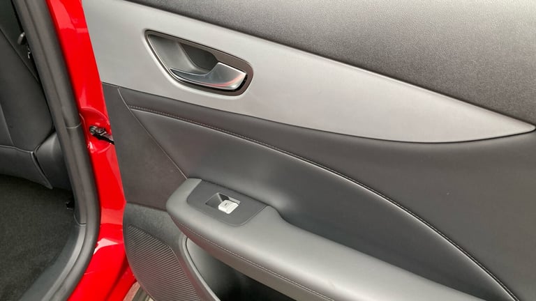 2025 MG MGS5 170kW Trophy EV Long Range 64kWh 5dr Auto Electric Estate Estate Electric Automatic