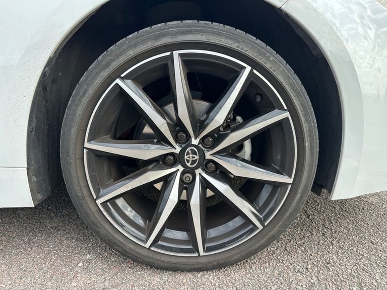 2024 Toyota Corolla 2.0 VVT-h GR SPORT Hatchback 5dr Petrol Hybrid CVT Euro 6 (s/s) (196 ps) Hatc...