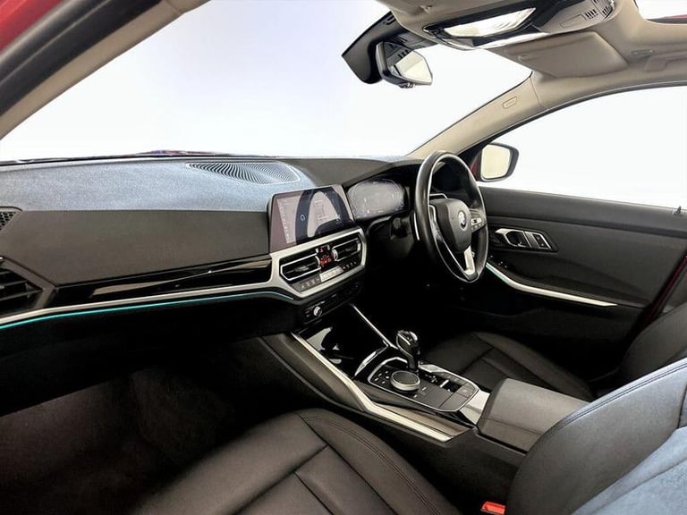 2019 BMW 3 Series 2.0 330e 12kWh SE Pro Auto Euro 6 (s/s) 4dr Automatic Saloon Hybrid Automatic