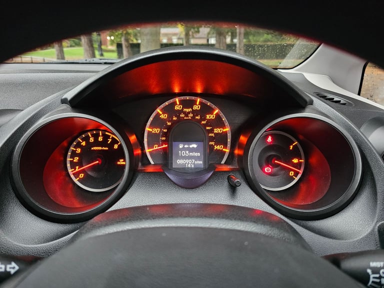 2014 HONDA JAZ 1.2 I V-TEC YEAR MOT CHEAP RUNNER NICE CONDITION 