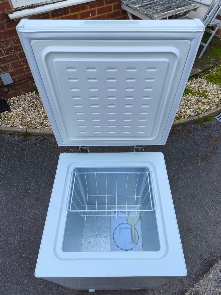 Chest Freezer CURRYS * Like New * A+ Class