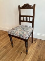 Set of 6 Vintage Oak Wooden Padded Studded Fabric Dining Table Chairs