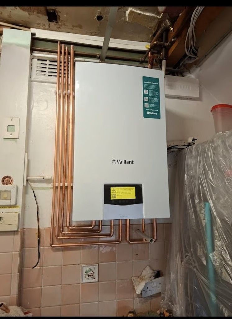 Plumber & Gas Engineer in Ilford | Boiler Installation, Fitter, Repairs, Certified Gas Plumber 🔥