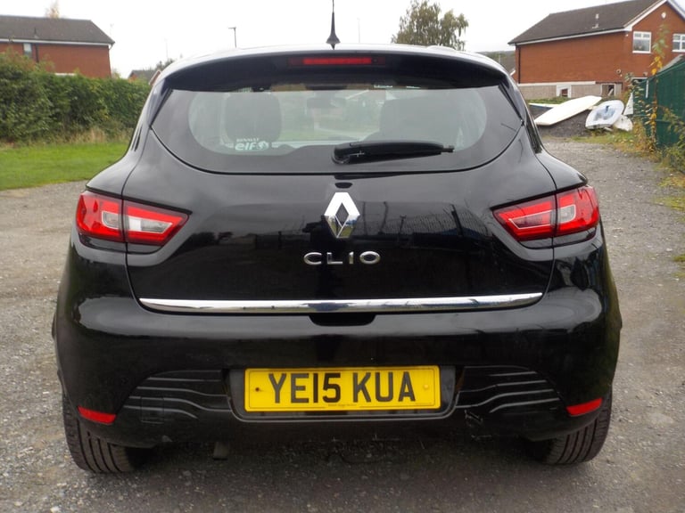 2015 Renault Clio 1.2 16V Dynamique MediaNav 5dr HATCHBACK PETROL Manual