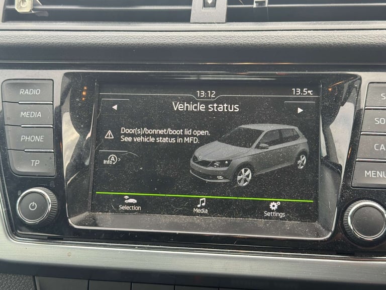 2017 Skoda Fabia 1.2 Fabia SE TSI 5dr - NATIONAL DELIVERY* Hatchback Petrol Manual