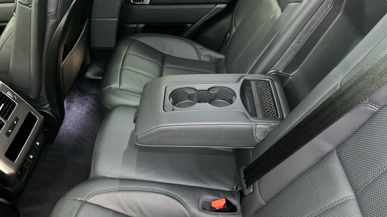 2019 Land Rover Range Rover Sport 3.0 SD V6 HSE SUV 5dr Diesel Auto 4WD Euro 6 (s/s) (306 ps) SUV...