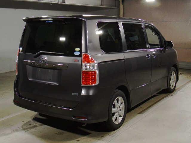TOYOTA NOAH WELCAB WITH DISABILITY / DISABLED ACCESS SEAT