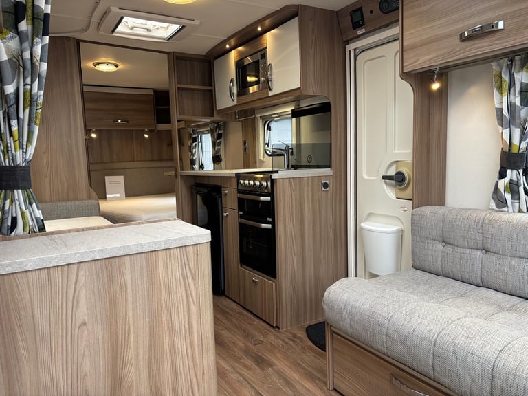 2016 SPRITE QUATTRO EW, 6 BERTH CARAVAN WITH L-SHAPED LOUNGE ...........NOW SOLD