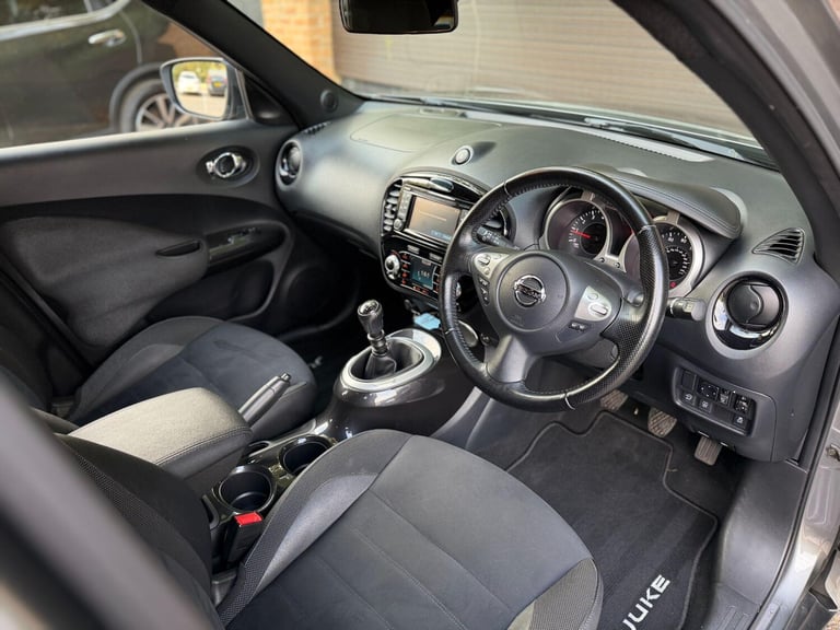 2017 Nissan Juke 1.2 DiG-T N-Connecta 5dr HATCHBACK PETROL Manual