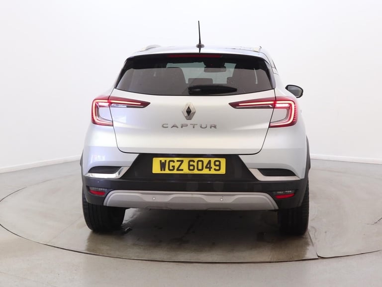 2022 Renault Captur 1.3 TCE 140 SE Edition 5dr Crossover/SUV Petrol Manual