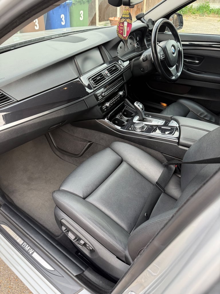BMW, 5 SERIES, Saloon, 2016, Semi-Auto, 2993 (cc), 4 doors