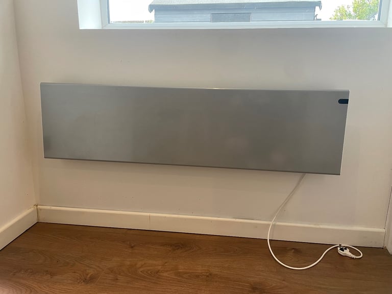 image for Wall mounted electric heater 