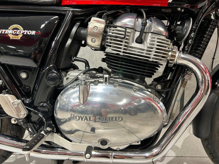 70/2021 Royal Enfield Interceptor 650 - 7857 miles