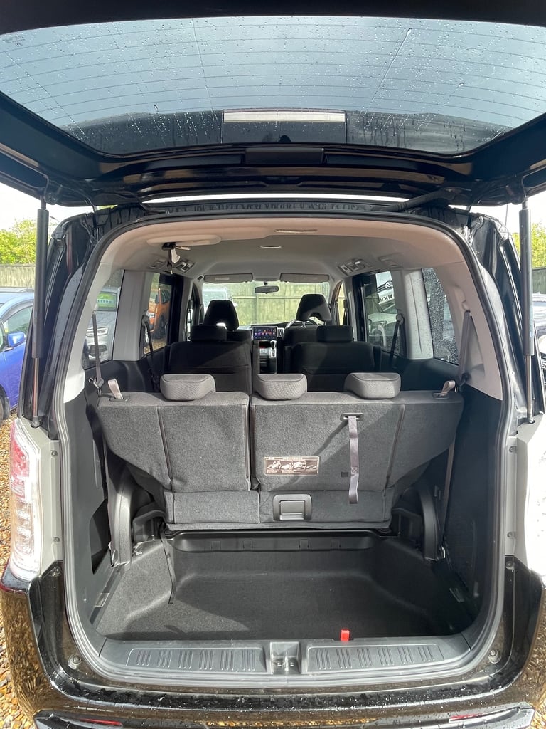 2013 Honda Stepwagon Spada MPV Petrol Automatic