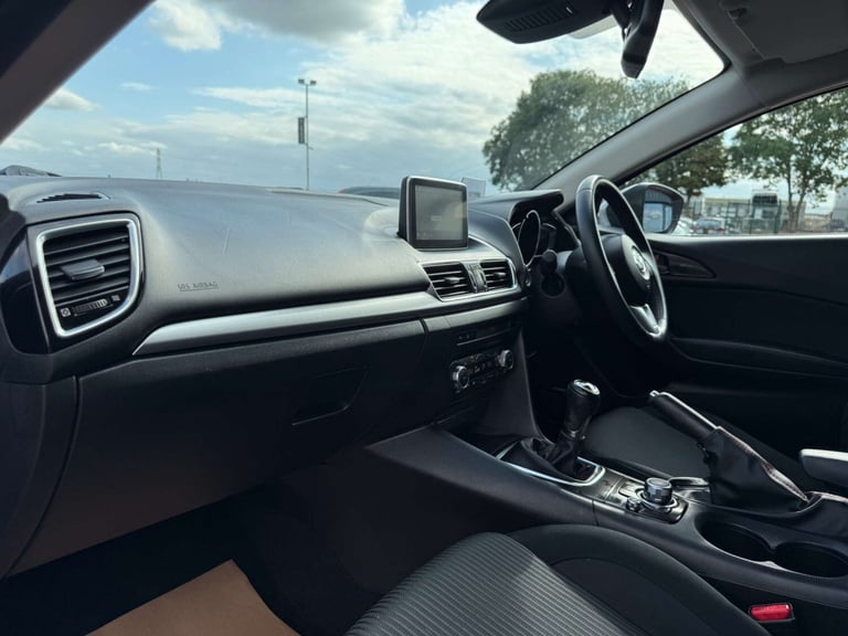 2016 Mazda Mazda3 2.0 3 Sport Nav 4dr Saloon Petrol Manual