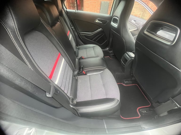 2014 Mercedes-Benz A-Class A180 CDI BlueEFFICIENCY SE 5dr 110 Bhp 6 Speed HATCHBACK Diesel Manual