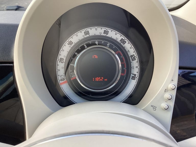  Fiat 500 1.0 MHEV Dolcevita Hatchback 3dr Petrol Manual Euro 6 (s/s) (70 bhp) Petrol Manual