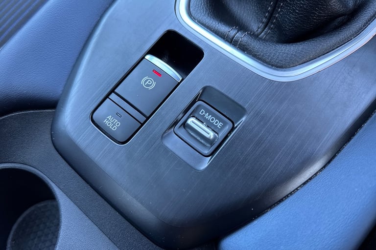 2022 Nissan Qashqai 1.3 DiG-T MH Tekna 5dr Hatchback Petrol Manual