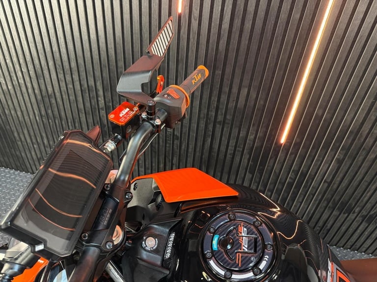 2020 KTM 125 Duke 125 Euro 4